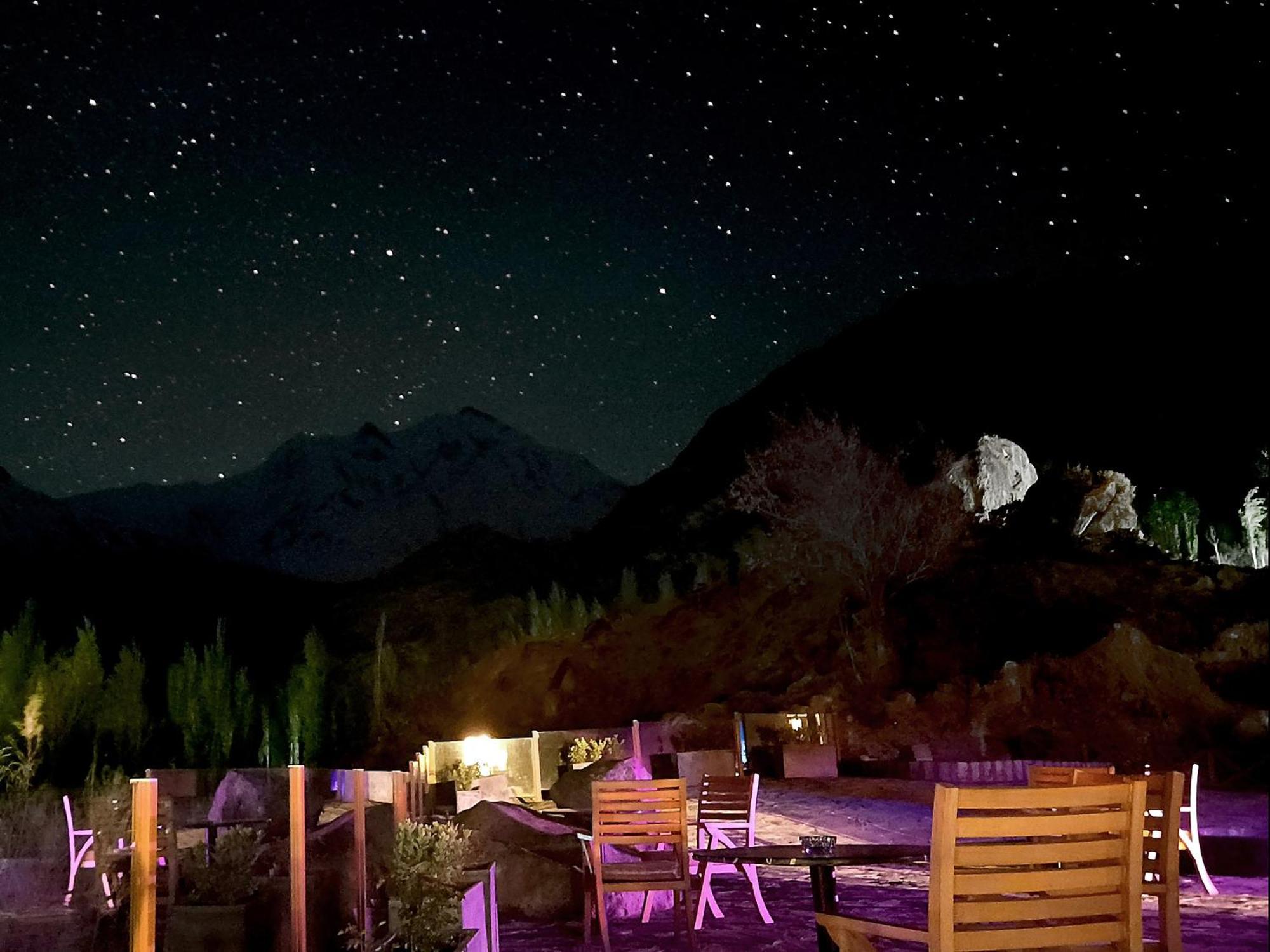 Ambiance Resort Hunza Karimabad  Exterior foto